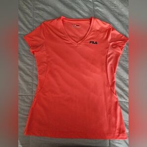 FILA Women's Coral V-Neck Top Medium